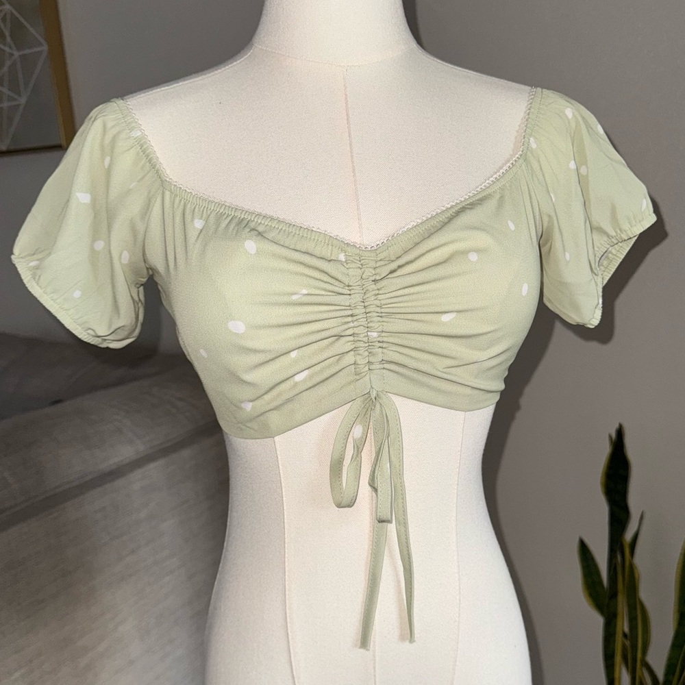 Princess Polly Crop Top Small Green Sexy Cottagecore Boho Polka Dots Vacation